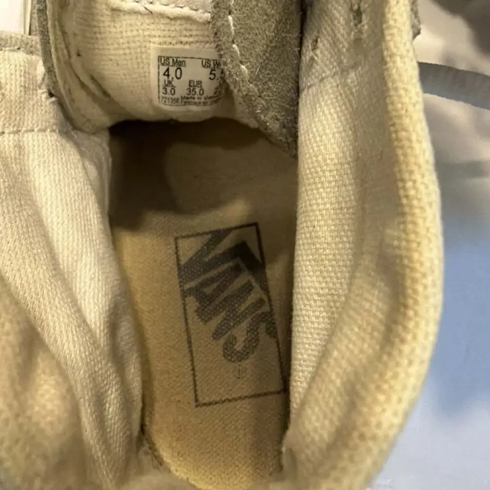 Vans Sk8-Hi Shoes W-5.5 M-4.0 Sage/White Suede High Top Skater Grunge Wear Shoes